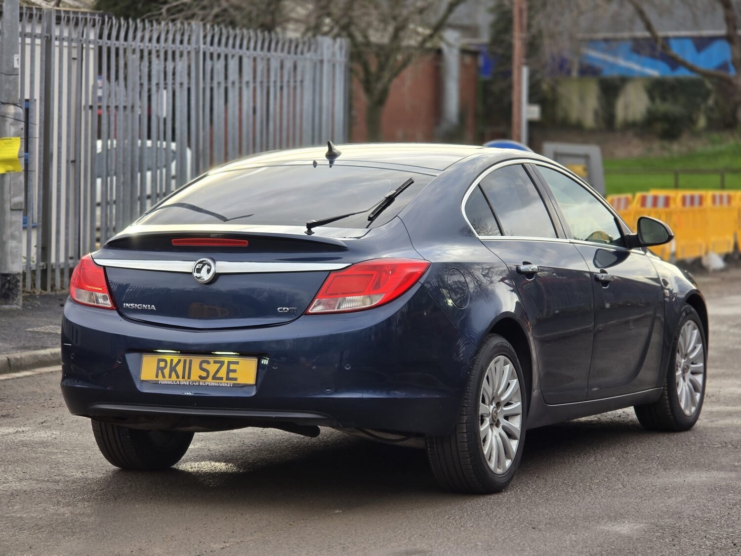 Used Vauxhall Insignia 2011 for sale - 76940505: Photo 9