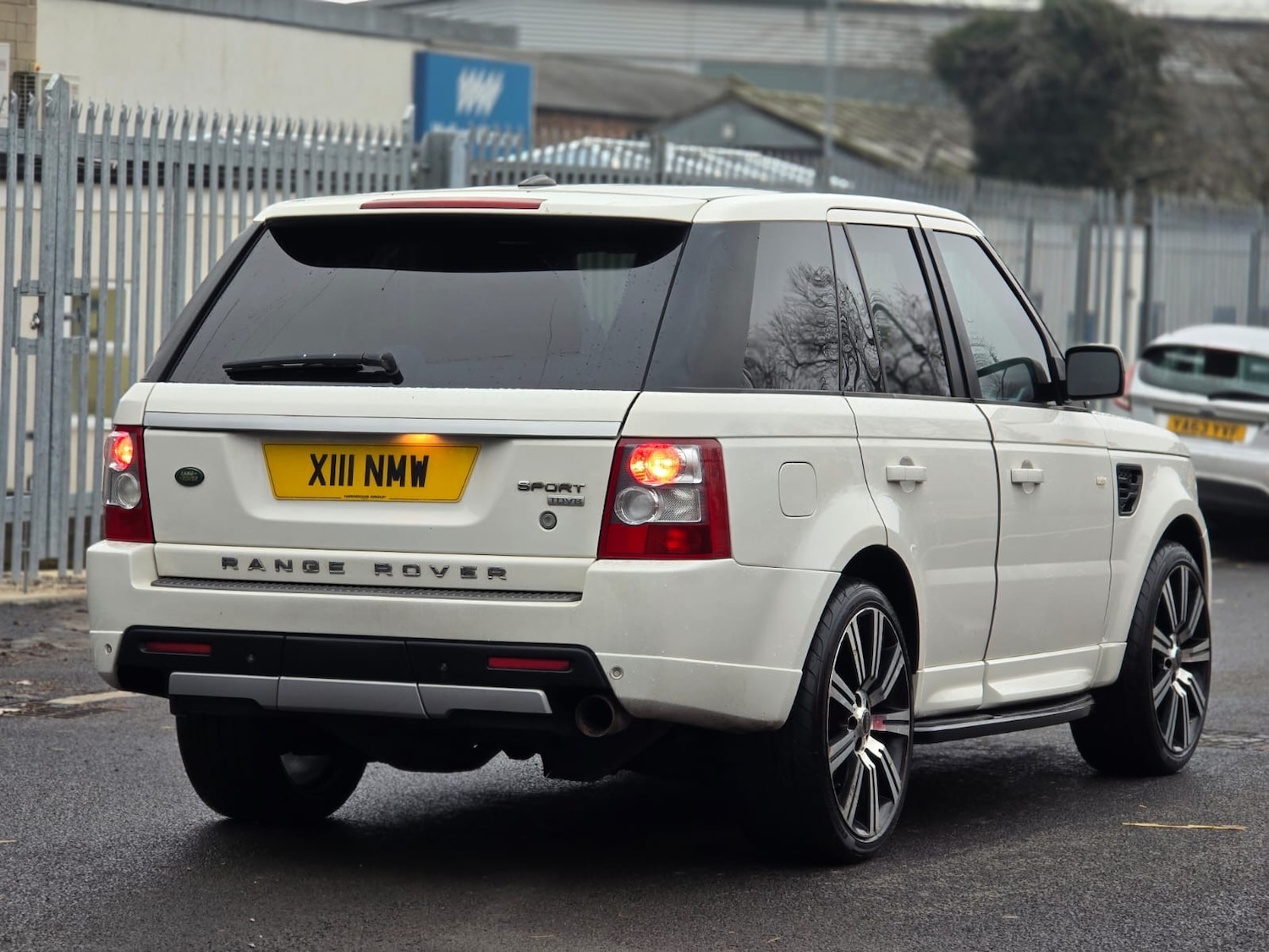 Used Land Rover Range Rover Sport 2009 for sale - 77942206: Photo 11
