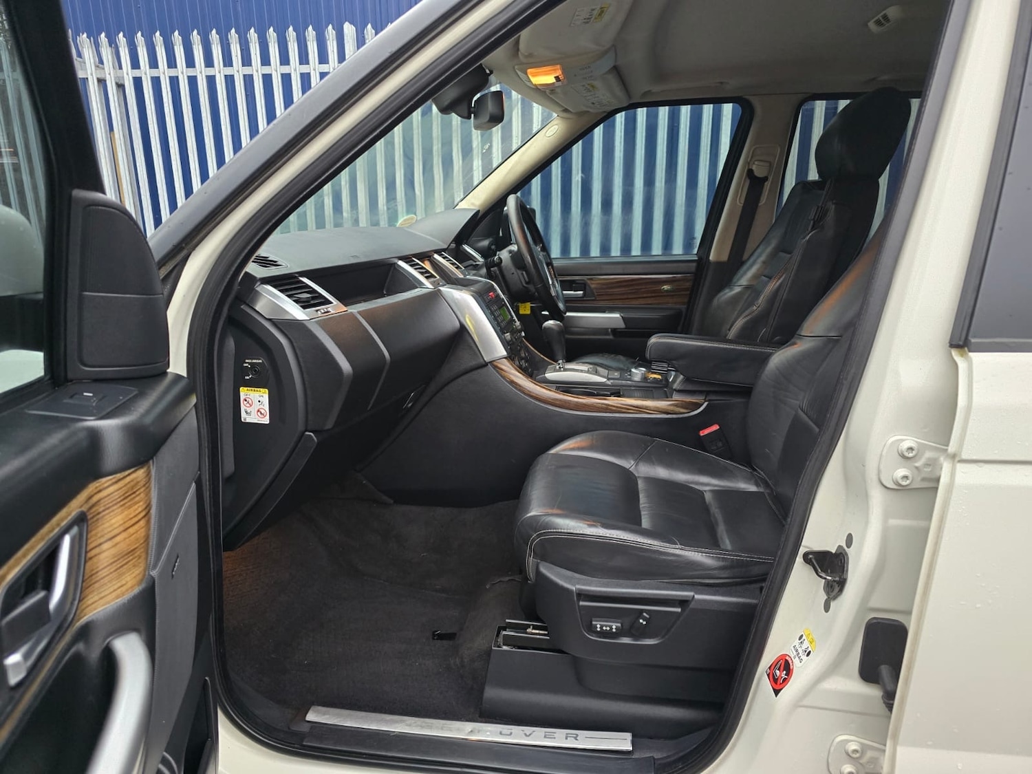 Used Land Rover Range Rover Sport 2009 for sale - 77942206: Photo 13