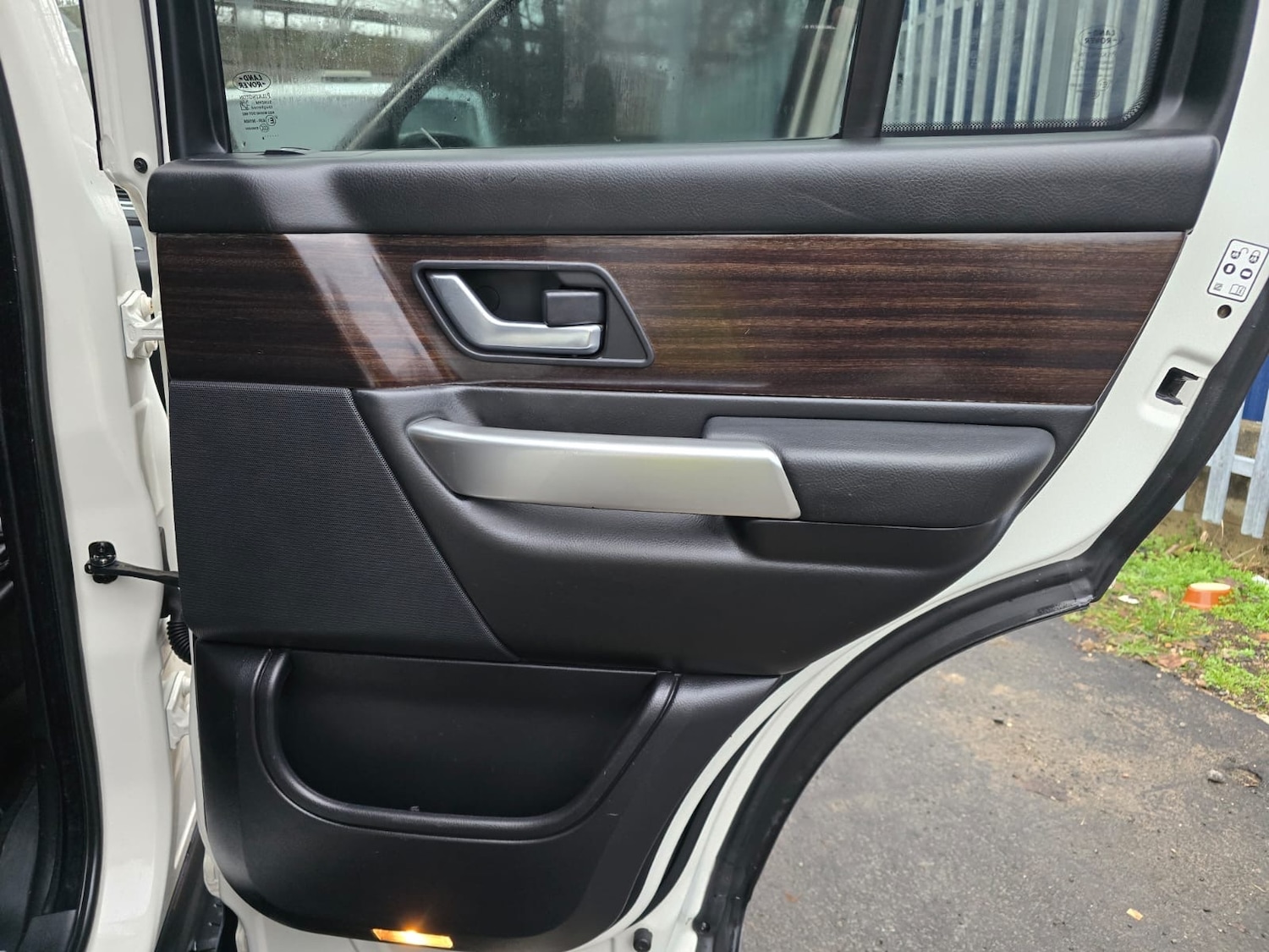 Used Land Rover Range Rover Sport 2009 for sale - 77942206: Photo 15