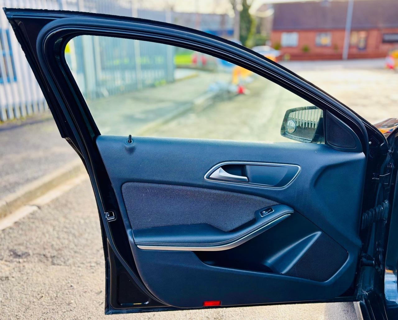 Used Mercedes-Benz A-Class 2015 for sale - 77166083: Photo 30