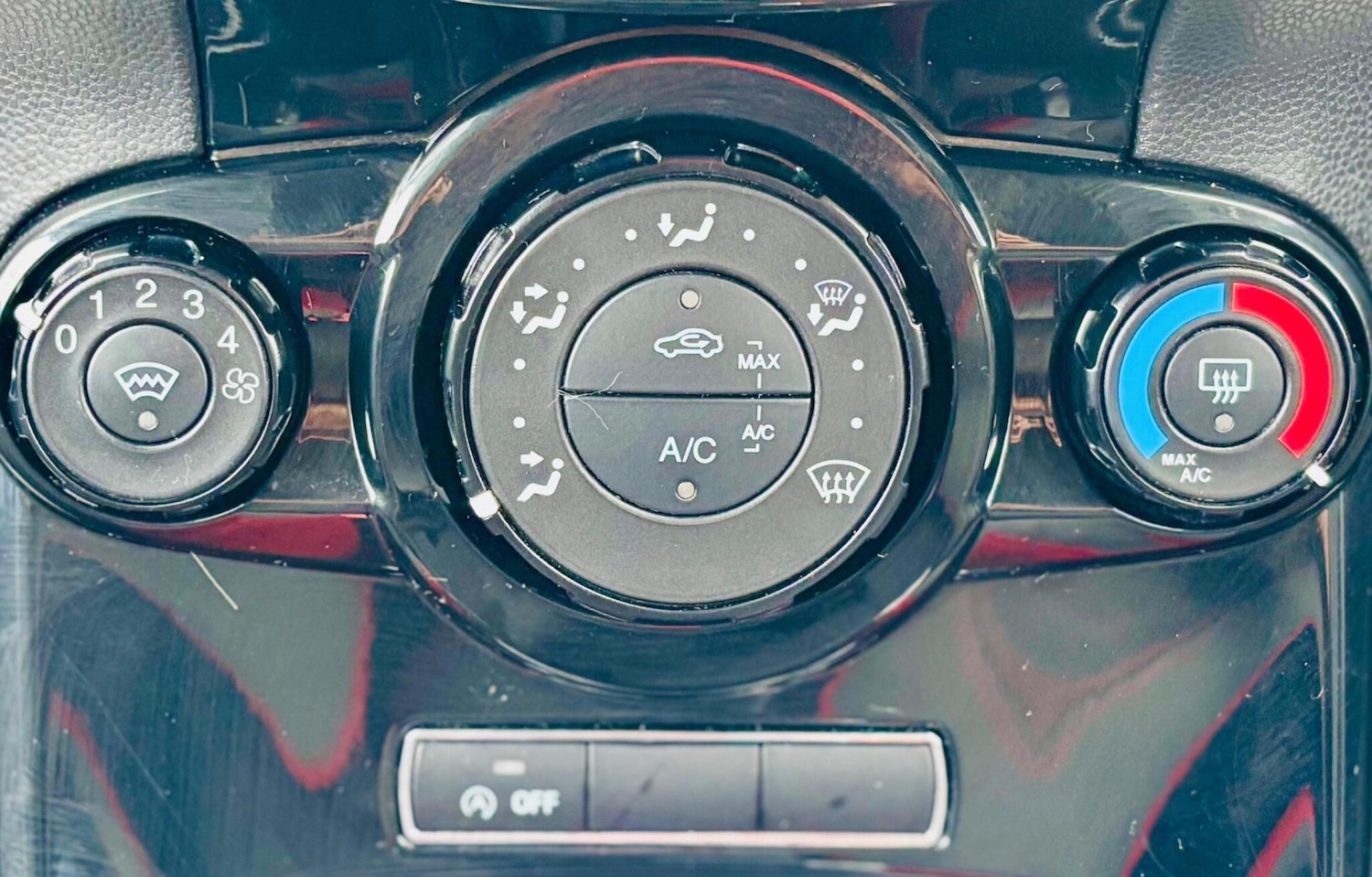 Used Ford Fiesta 2016 for sale - 76199832: Photo 39