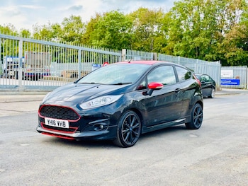 Used Ford Fiesta 2016 for sale - 76199832: Photo