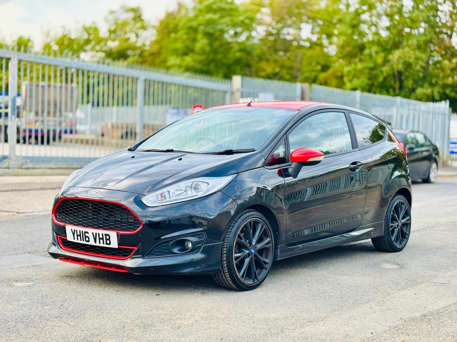 Used Ford Fiesta 2016 for sale - 76199832: Photo 8