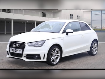 Used Audi A1 2010 for sale - 77125082: Photo