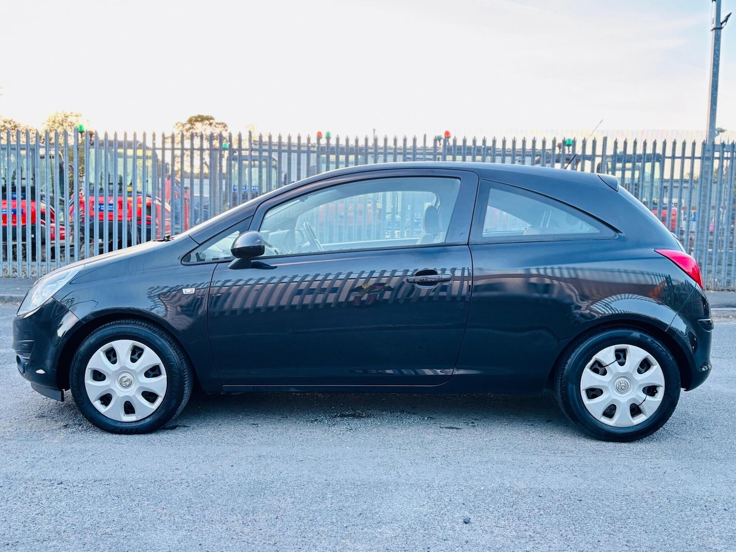 Used Vauxhall Corsa 2010 for sale - 76251336: Photo 14