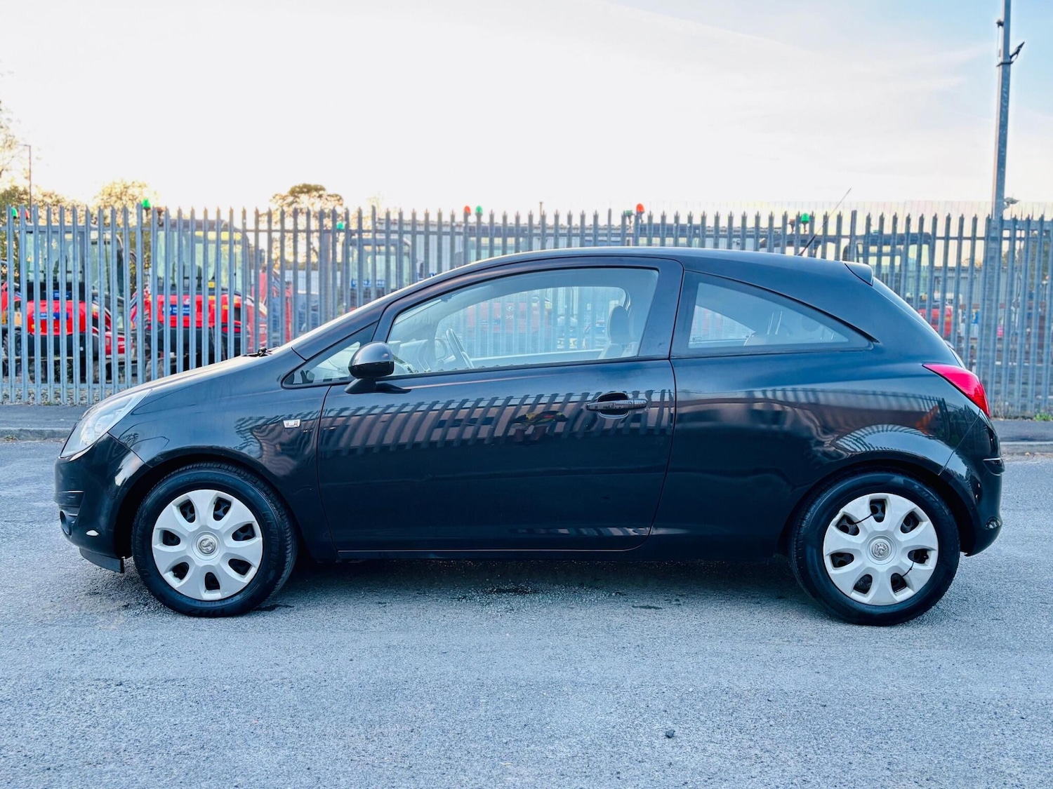 Used Vauxhall Corsa 2010 for sale - 76251336: Photo 15