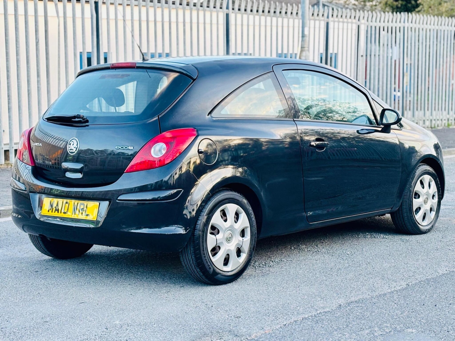 Used Vauxhall Corsa 2010 for sale - 76251336: Photo 23
