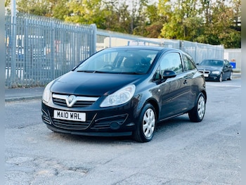 Used Vauxhall Corsa 2010 for sale - 76251336: Photo