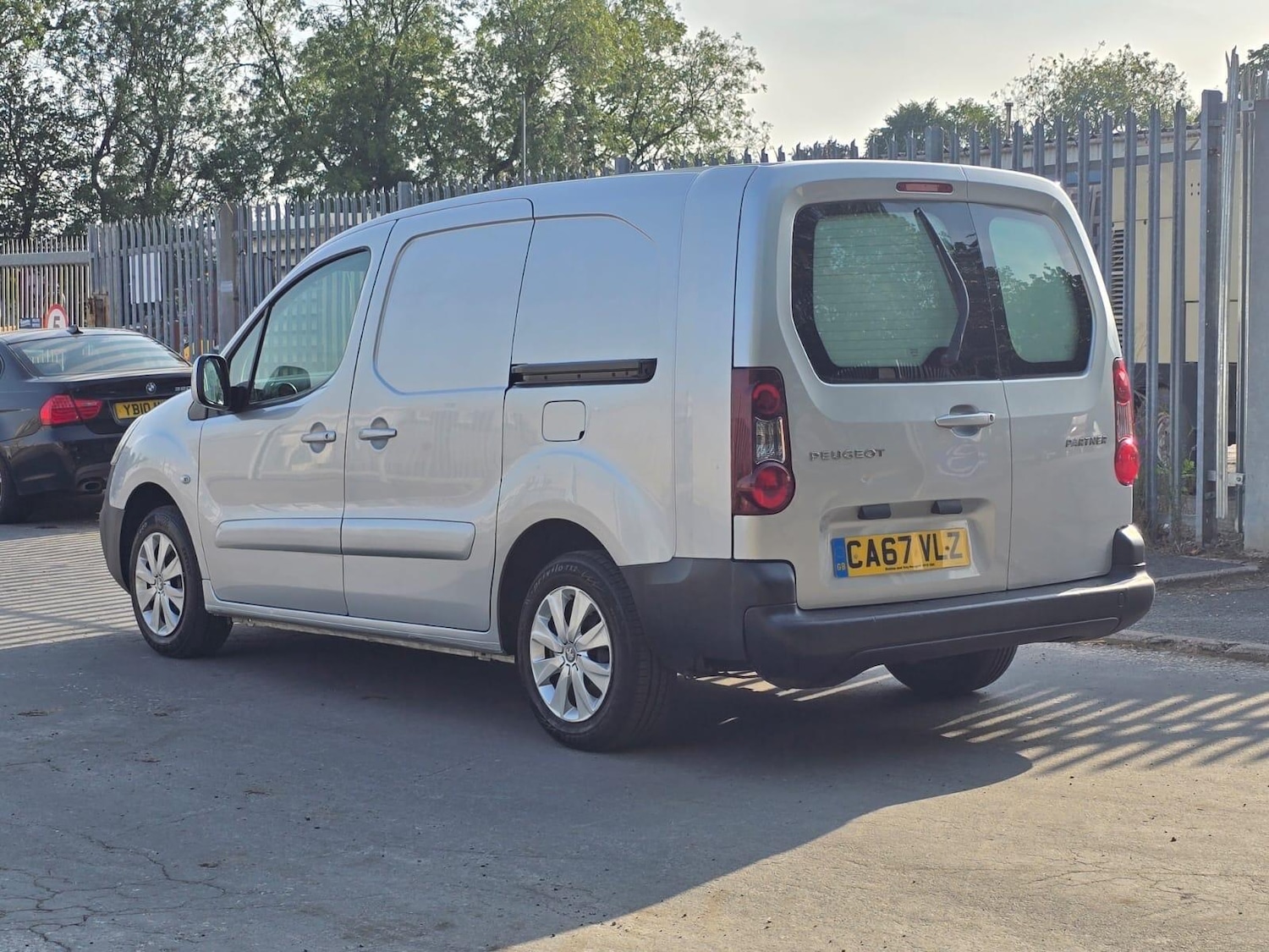 Used Peugeot Partner 2018 for sale - 76370077: Photo 19