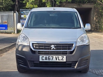 Used Peugeot Partner 2018 for sale - 76370077: Photo