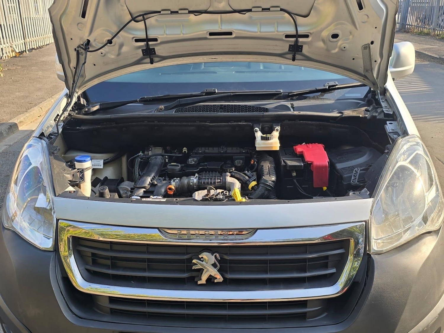 Used Peugeot Partner 2018 for sale - 76370077: Photo 51