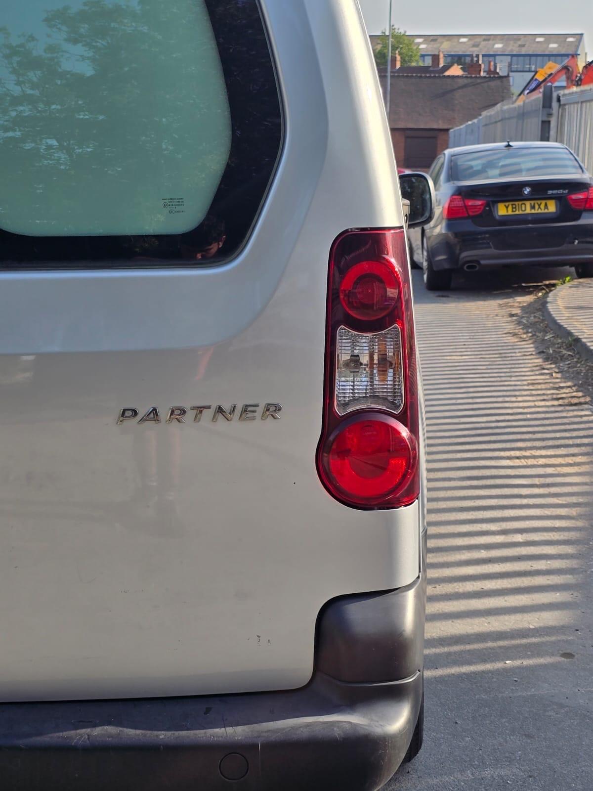 Used Peugeot Partner 2018 for sale - 76370077: Photo 53
