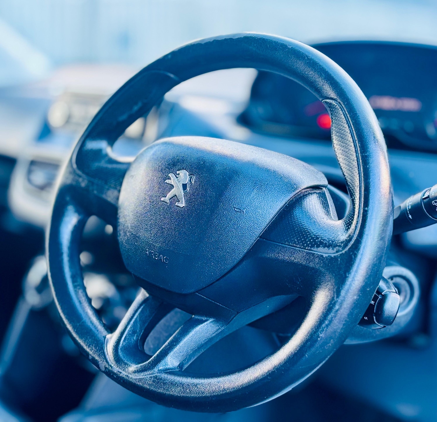 Used Peugeot 208 2014 for sale - 76794997: Photo 27