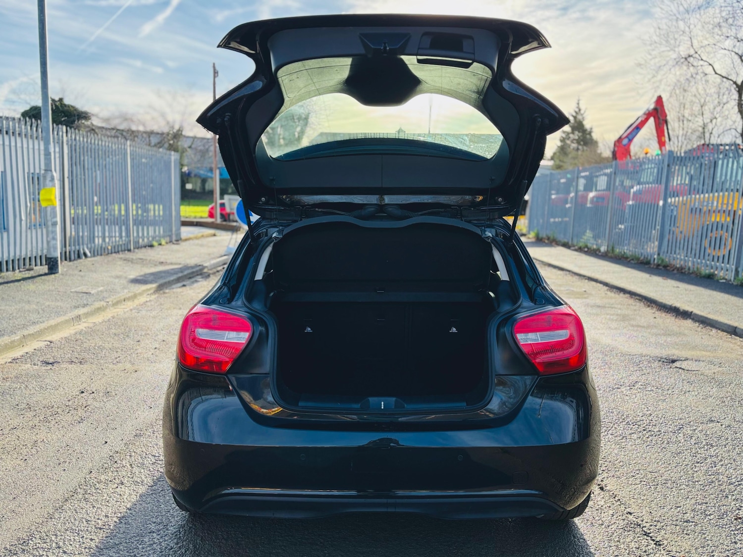 Used Mercedes-Benz A-Class 2015 for sale - 77350453: Photo 36