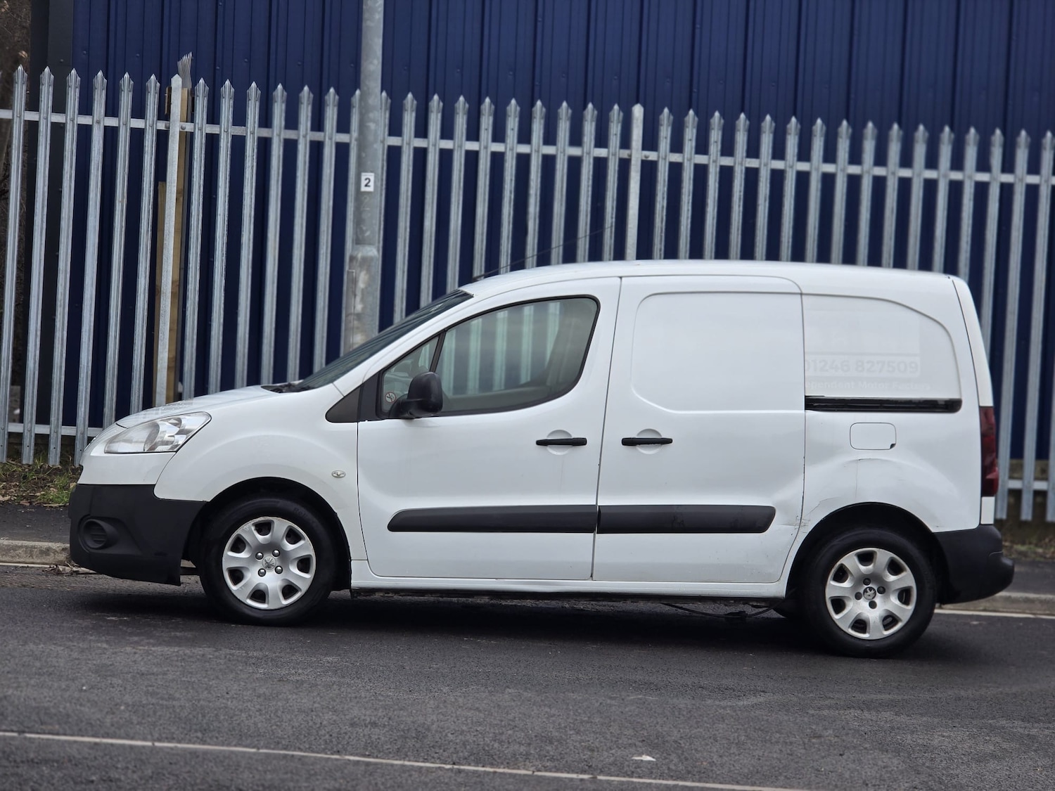 Used Peugeot Partner 2015 for sale - 77350462: Photo 8