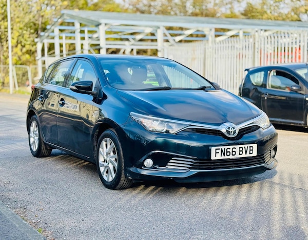 Used Toyota Auris 2016 for sale - 76239475: Photo 2