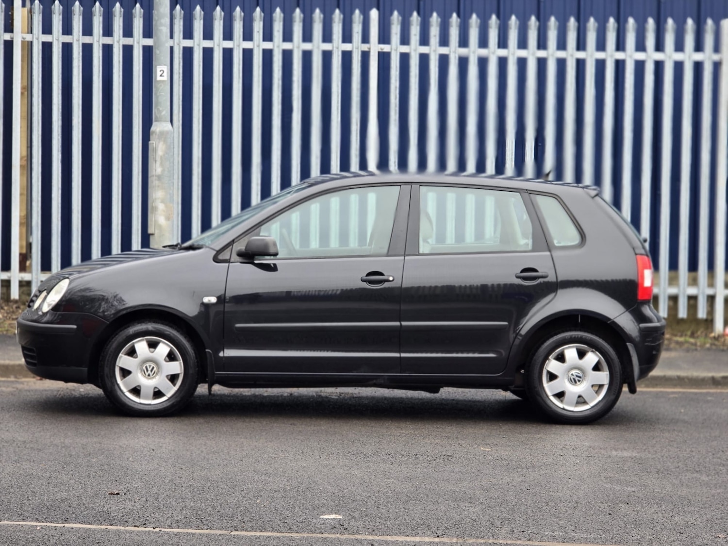 Used Volkswagen Polo 2004 for sale - 77218329: Photo 13