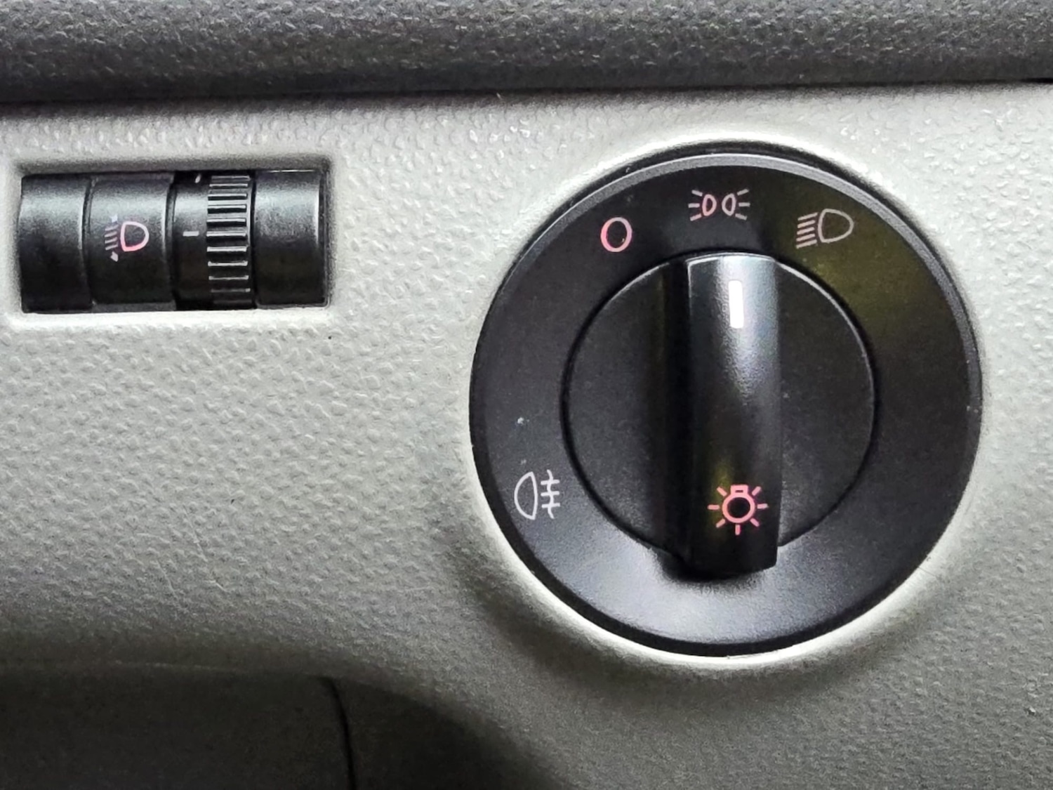 Used Volkswagen Polo 2004 for sale - 77218329: Photo 20