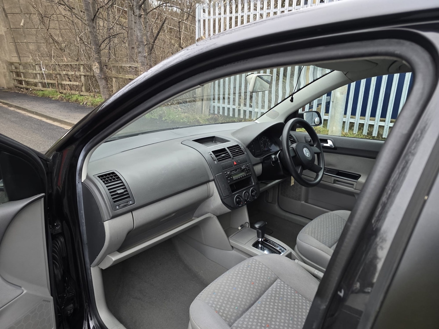 Used Volkswagen Polo 2004 for sale - 77218329: Photo 29