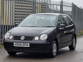 Used Volkswagen Polo 2004 for sale - 77218329: Photo