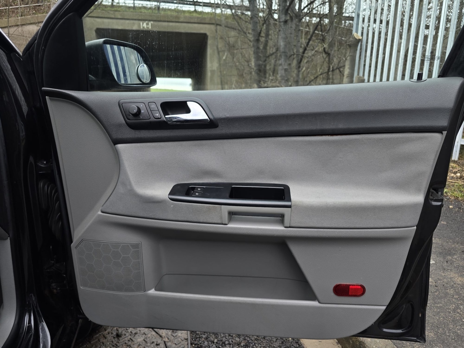 Used Volkswagen Polo 2004 for sale - 77218329: Photo 32