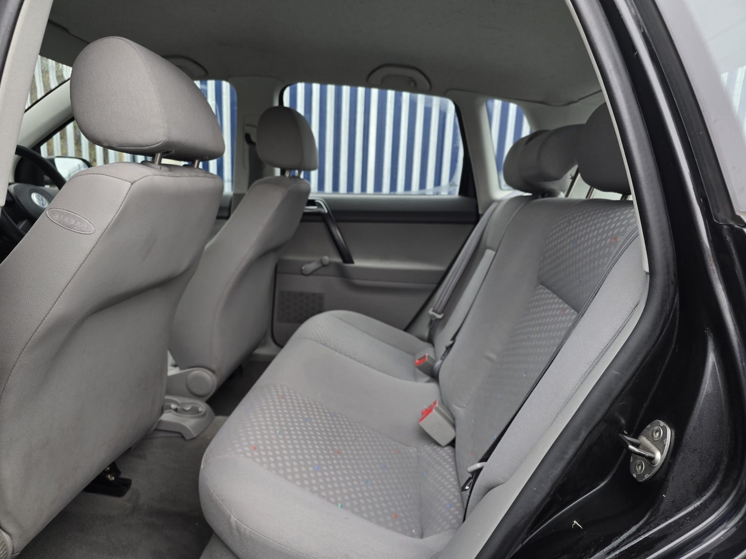 Used Volkswagen Polo 2004 for sale - 77218329: Photo 36