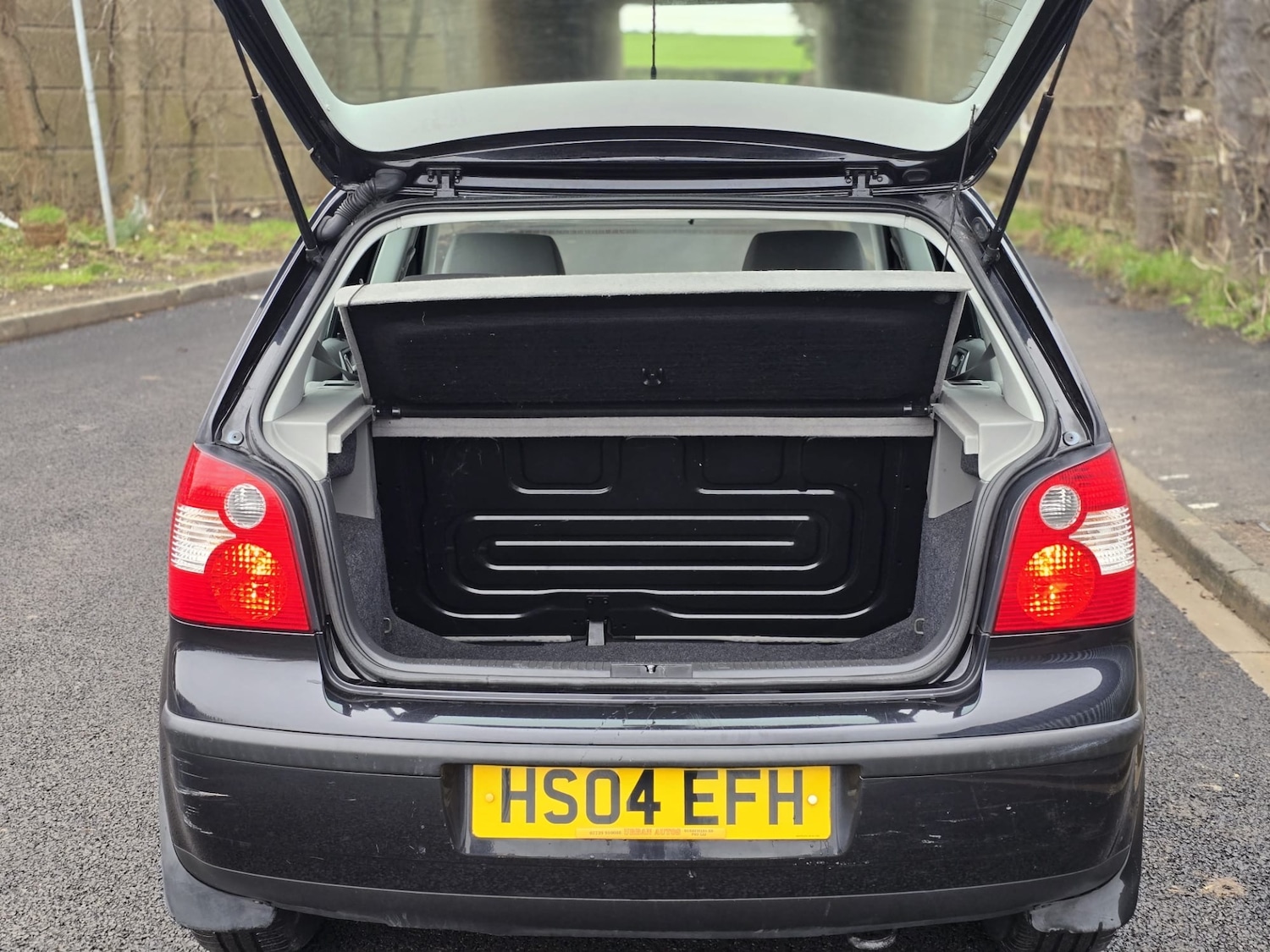 Used Volkswagen Polo 2004 for sale - 77218329: Photo 37