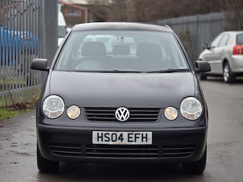 Used Volkswagen Polo 2004 for sale - 77218329: Photo