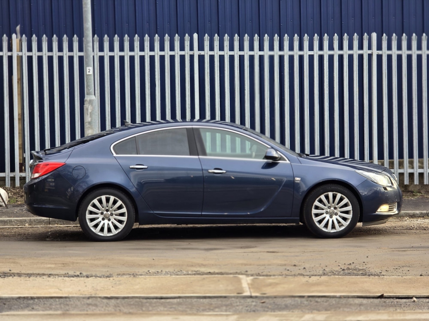 Used Vauxhall Insignia 2011 for sale - 77350457: Photo 10