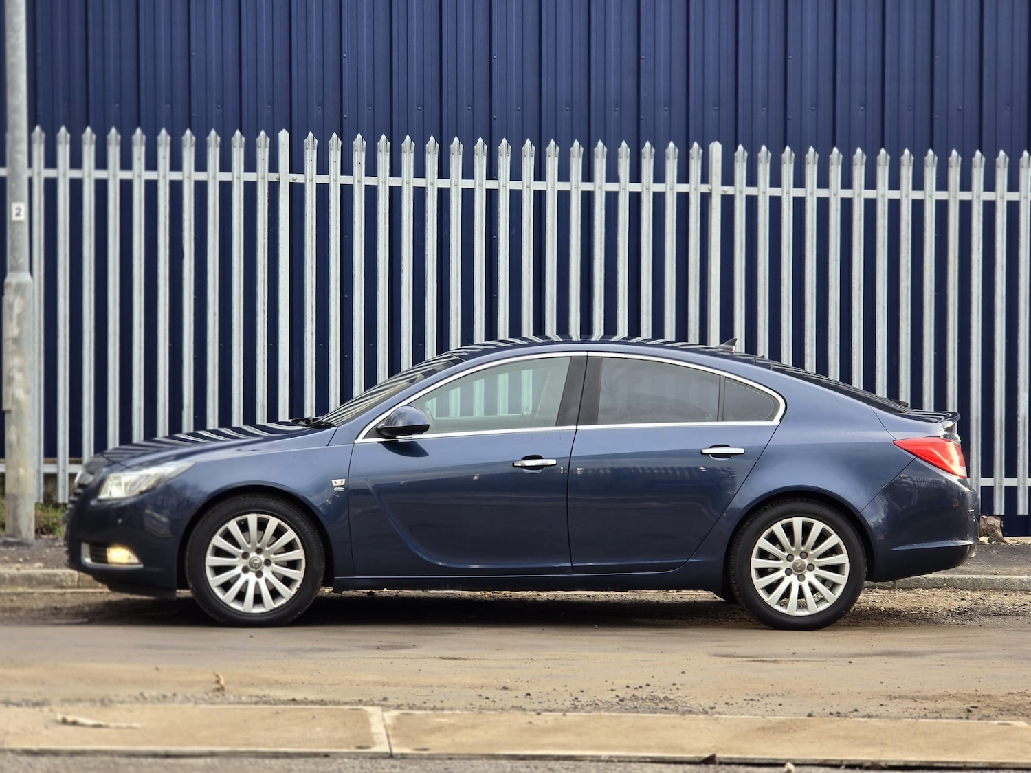 Used Vauxhall Insignia 2011 for sale - 77350457: Photo 11