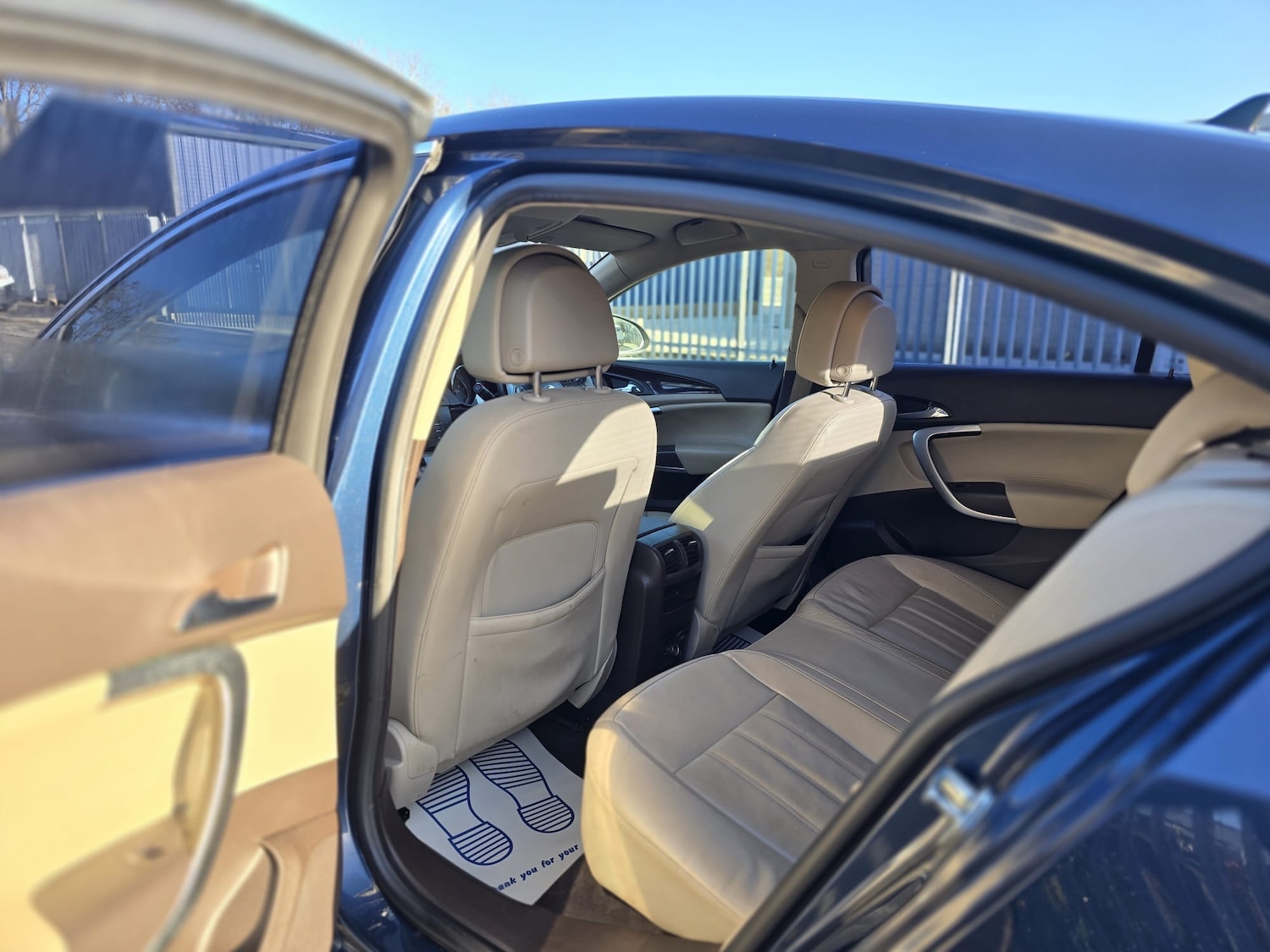 Used Vauxhall Insignia 2011 for sale - 77350457: Photo 22