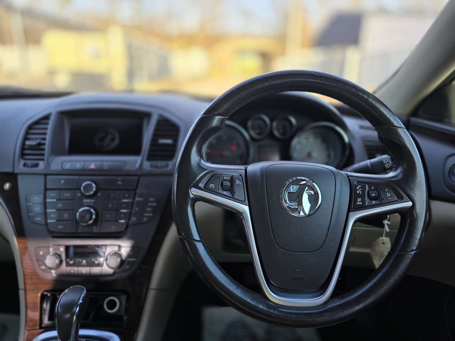 Used Vauxhall Insignia 2011 for sale - 77350457: Photo 38