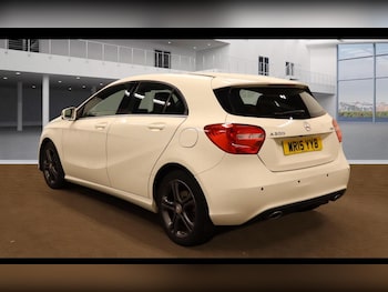 Used Mercedes-Benz A-Class 2015 for sale - 76238727: Photo 2