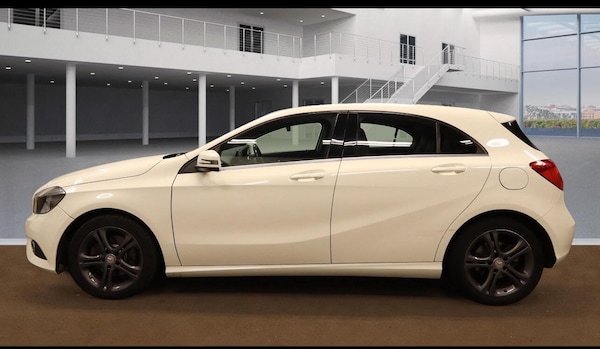 Used Mercedes-Benz A-Class 2015 for sale - 76238727: Photo 5