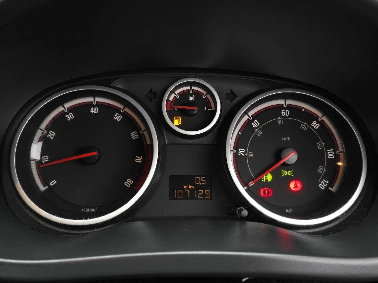 Used Vauxhall Corsa 2009 for sale - 77124036: Photo 26