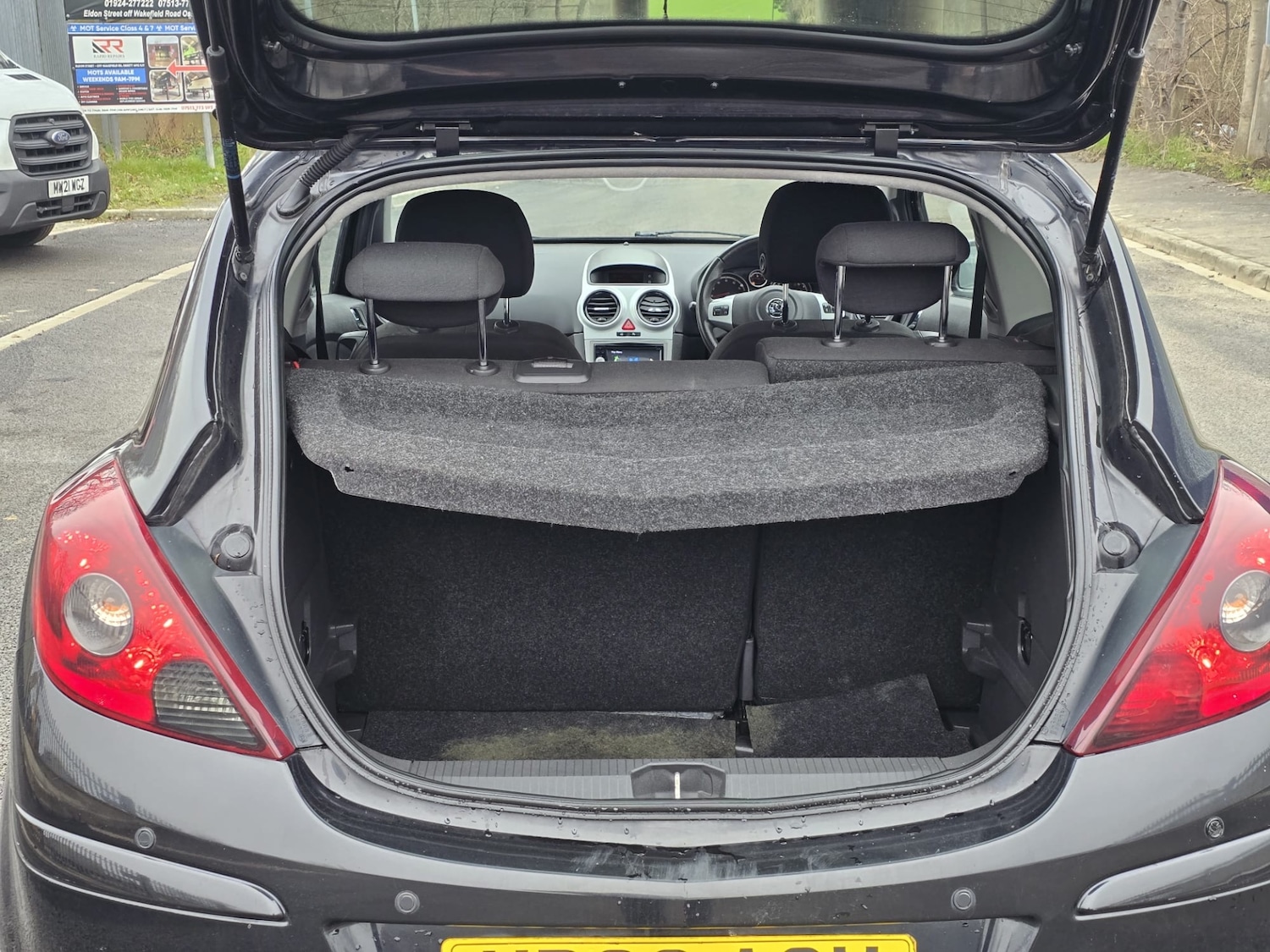 Used Vauxhall Corsa 2009 for sale - 77124036: Photo 29