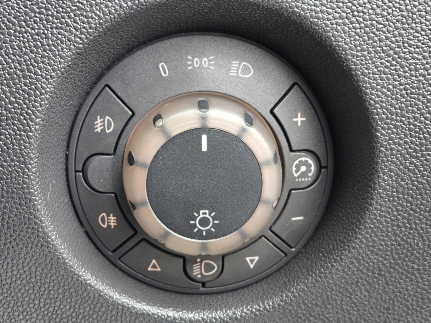 Used Vauxhall Corsa 2009 for sale - 77124036: Photo 34