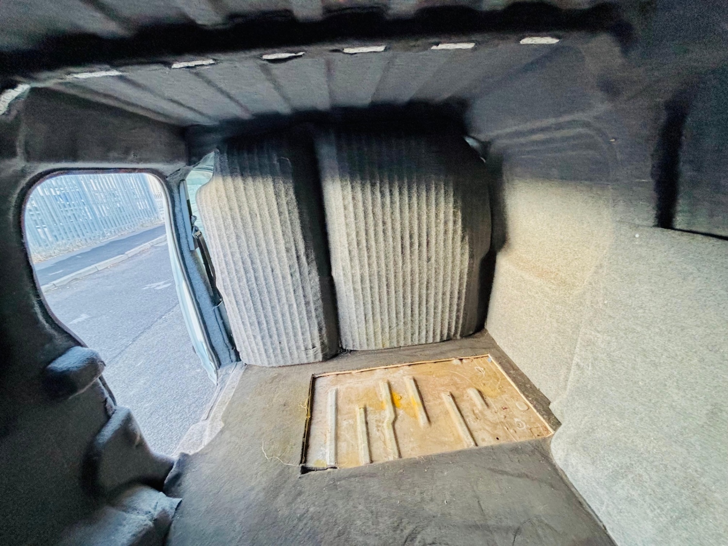 Used Ford Transit Connect 2010 for sale - 76531250: Photo 18