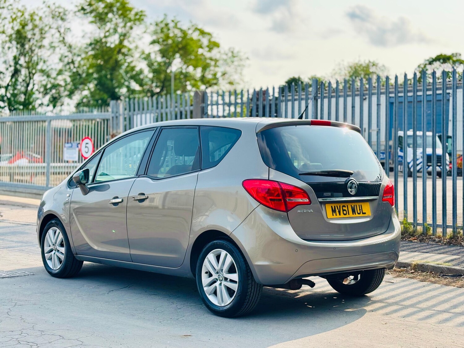 Used Vauxhall Meriva 2011 for sale - 78187364: Photo 8