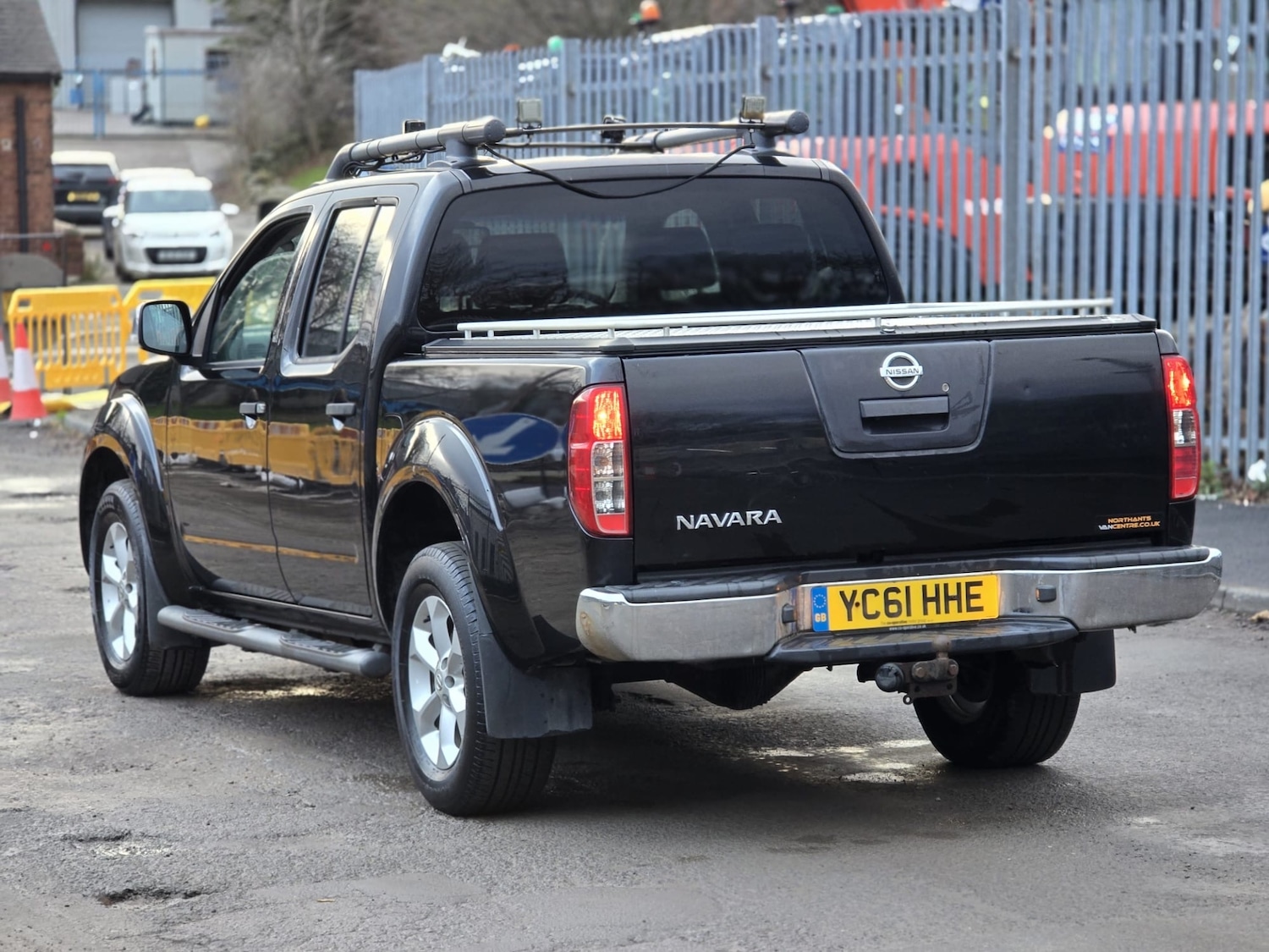 Used Nissan Navara 2011 for sale - 77124341: Photo 5