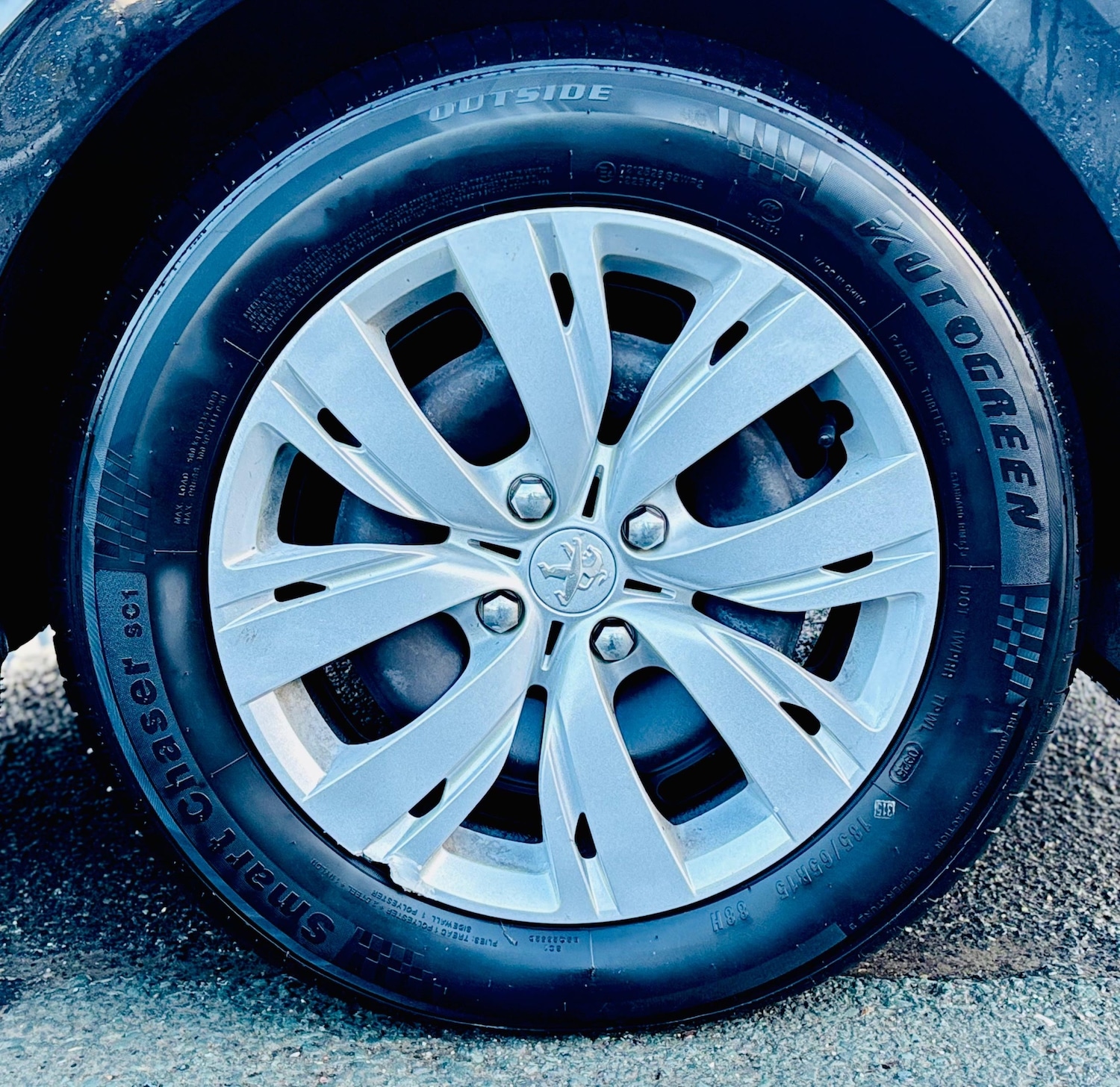 Used Peugeot 208 2014 for sale - 77125029: Photo 40