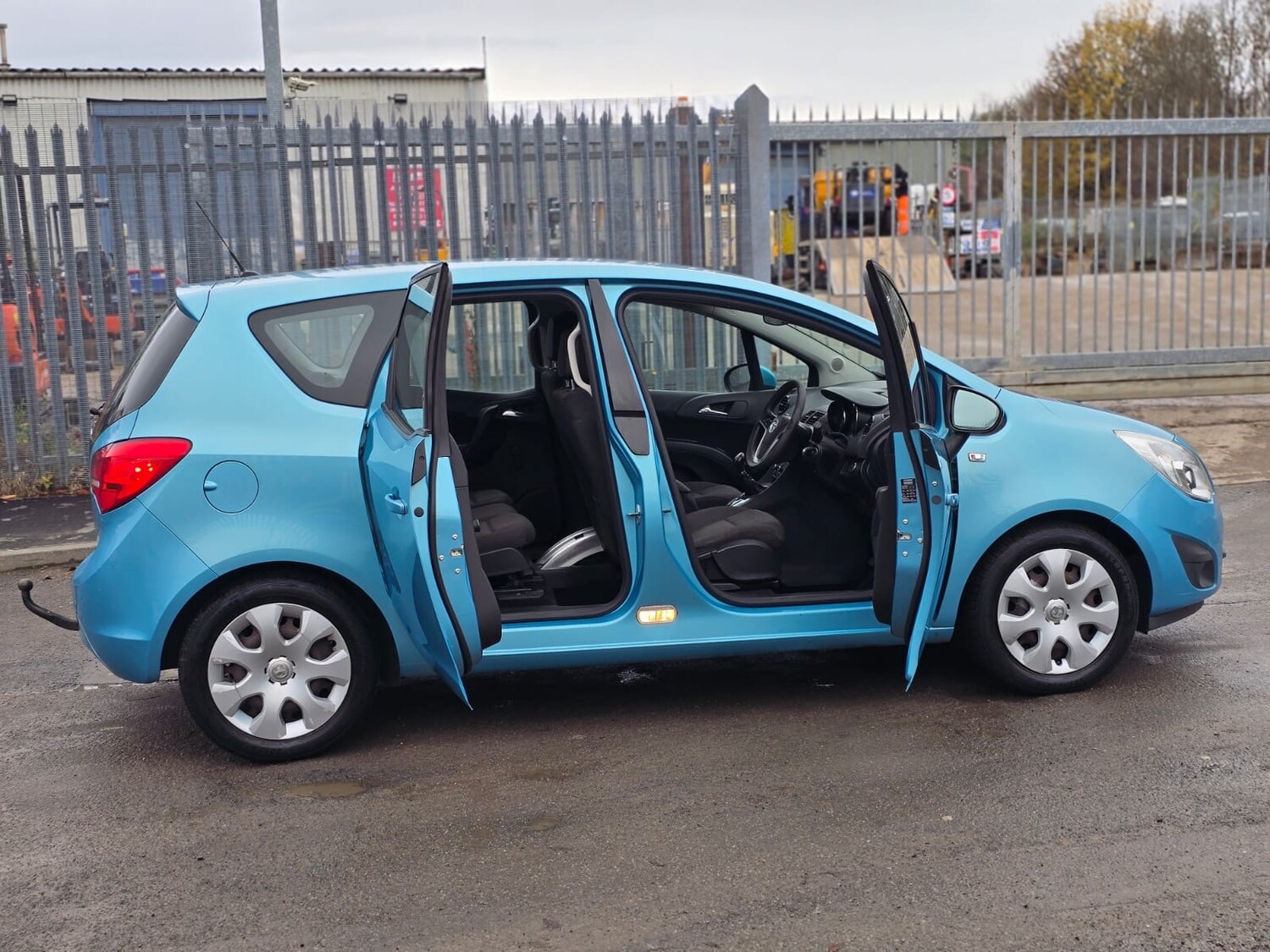 Used Vauxhall Meriva 2011 for sale - 77350447: Photo 12
