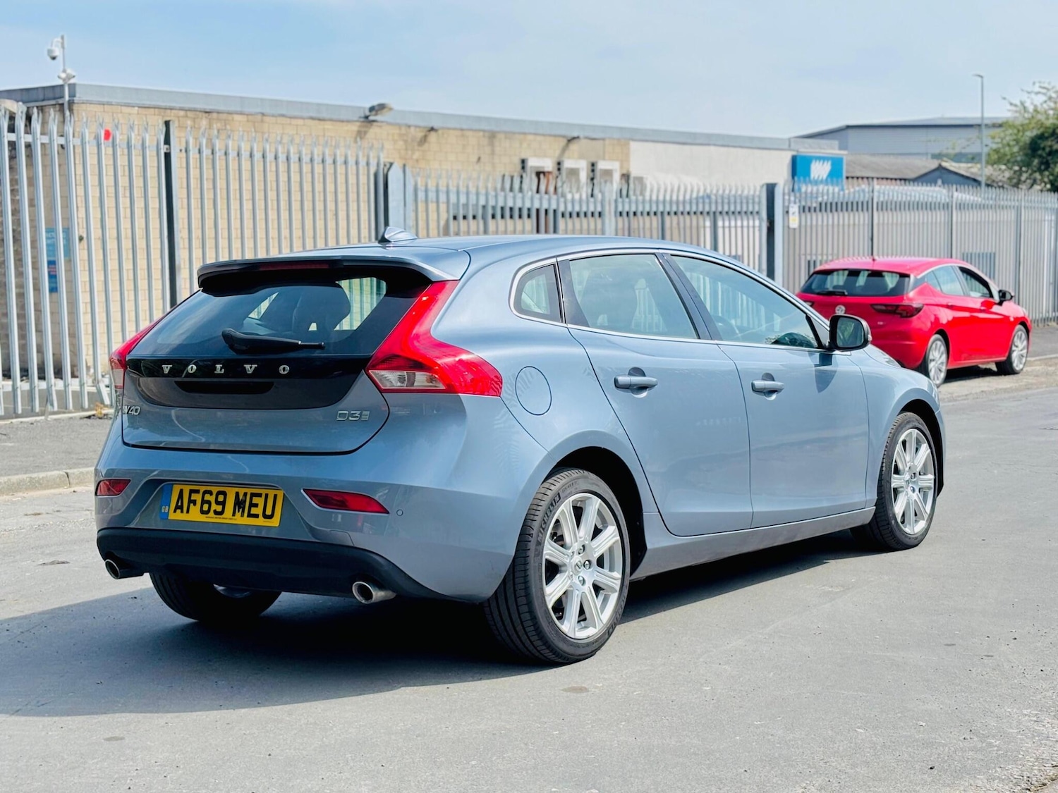 Used Volvo V40 2019 for sale - 76359871: Photo 23