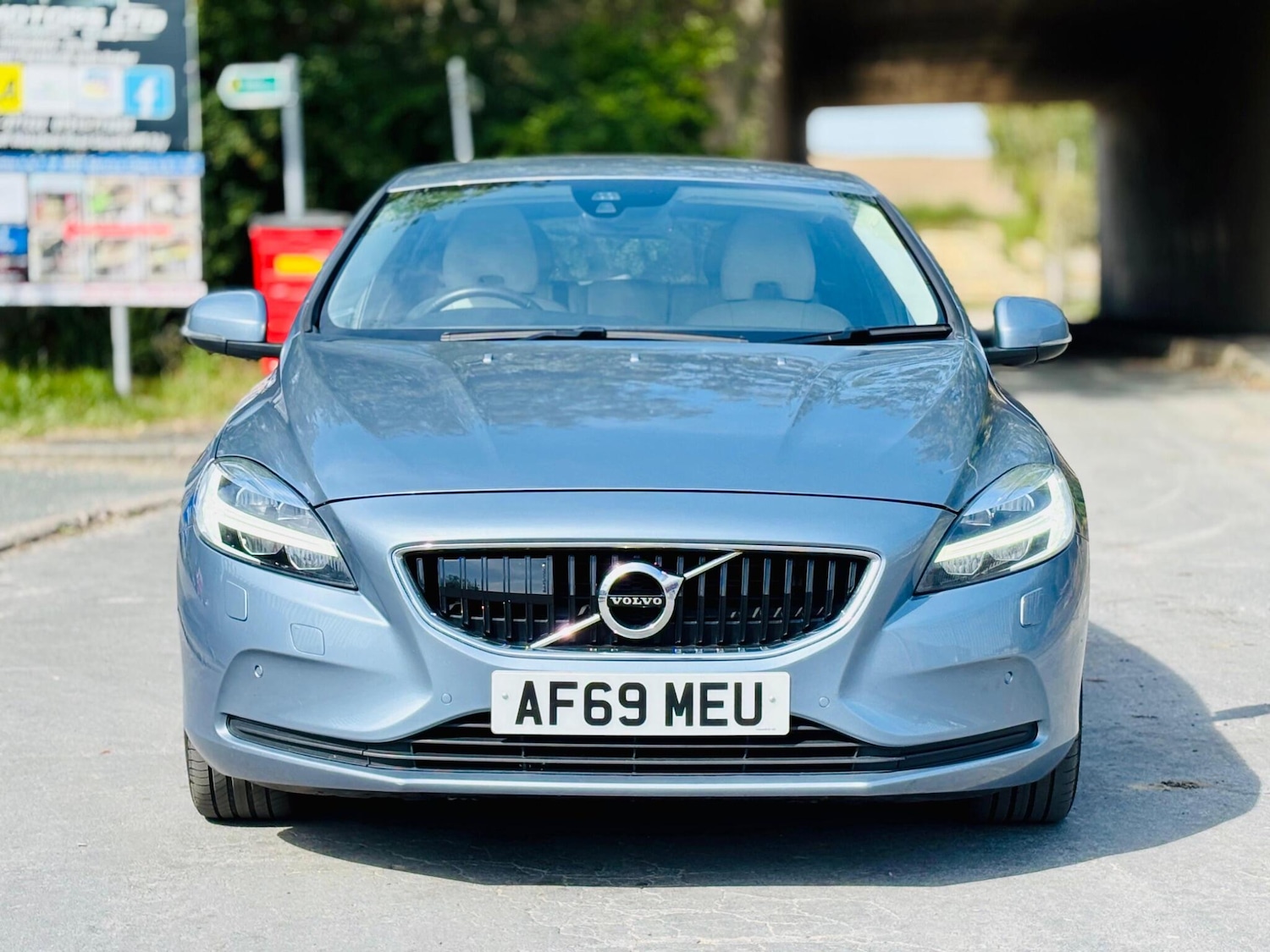 Used Volvo V40 2019 for sale - 76359871: Photo 8