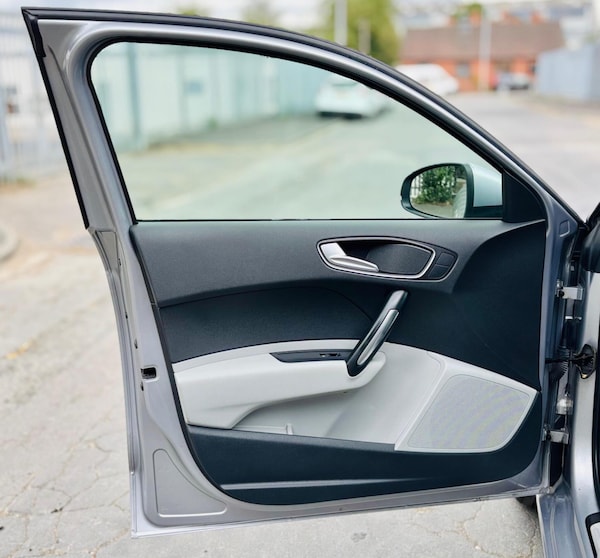 Used Audi A1 2014 for sale - 76200519: Photo 42