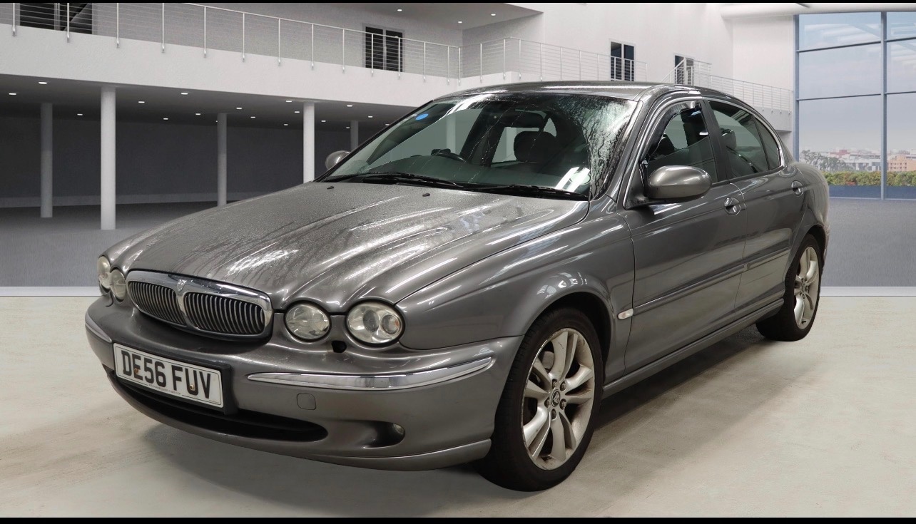 Used Jaguar X-Type 2006 for sale - 77995208: Photo 2