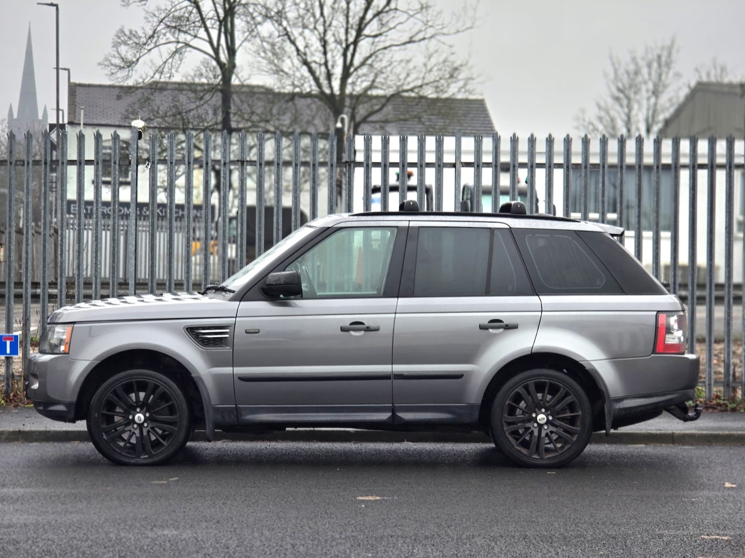 Used Land Rover Range Rover Sport 2009 for sale - 77328674: Photo 8
