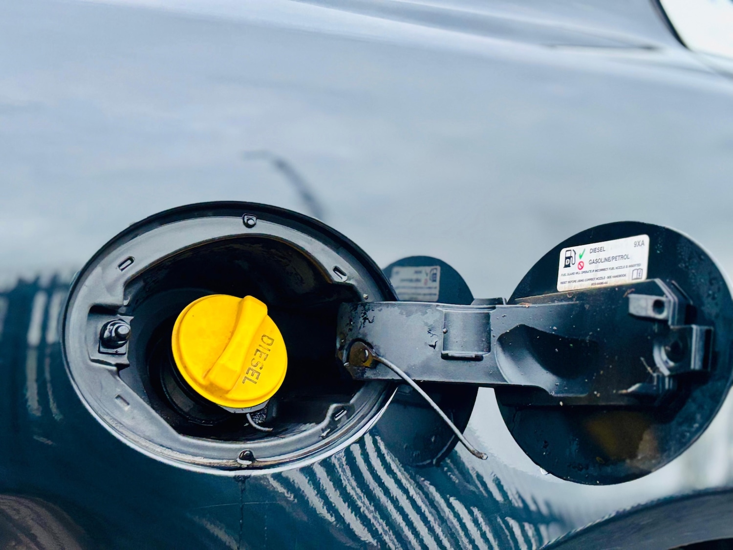 Used Jaguar XF 2010 for sale - 76613537: Photo 16