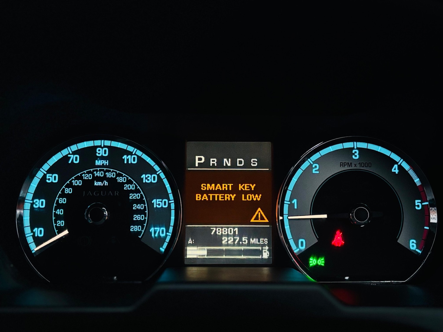 Used Jaguar XF 2010 for sale - 76613537: Photo 44